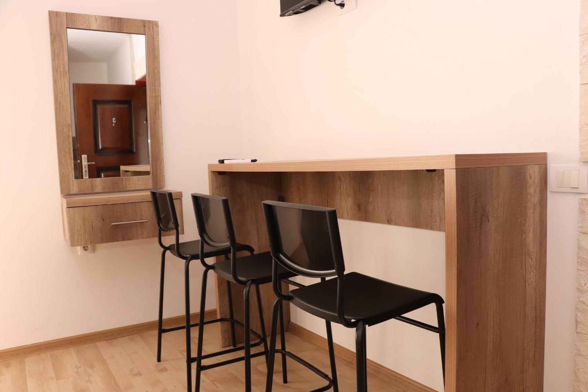Gjinaj Apartments Ulcinj Bagian luar foto