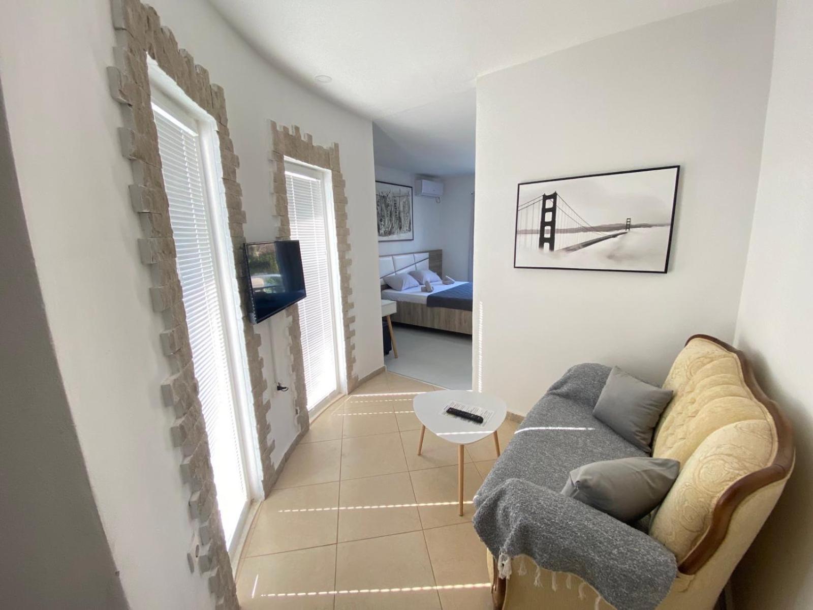Gjinaj Apartments Ulcinj Bagian luar foto