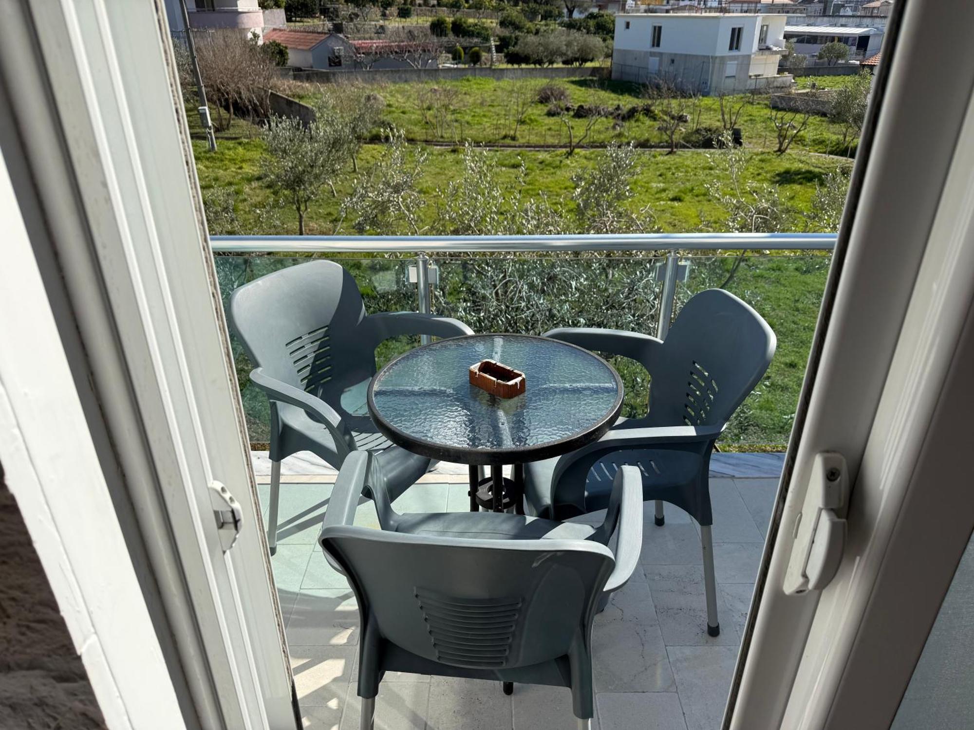 Gjinaj Apartments Ulcinj Bagian luar foto